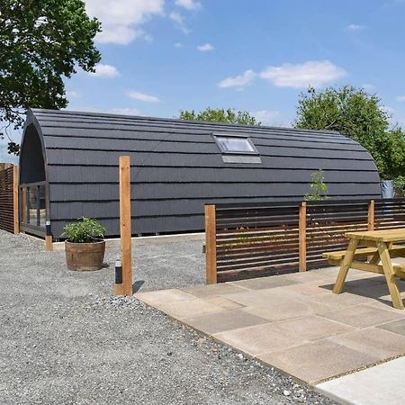 Hill Farm Retreat 호텔 Wangford 외부 사진