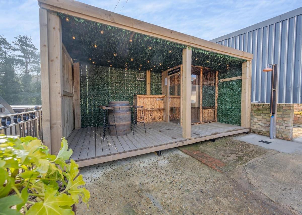 Hill Farm Retreat 호텔 Wangford 외부 사진