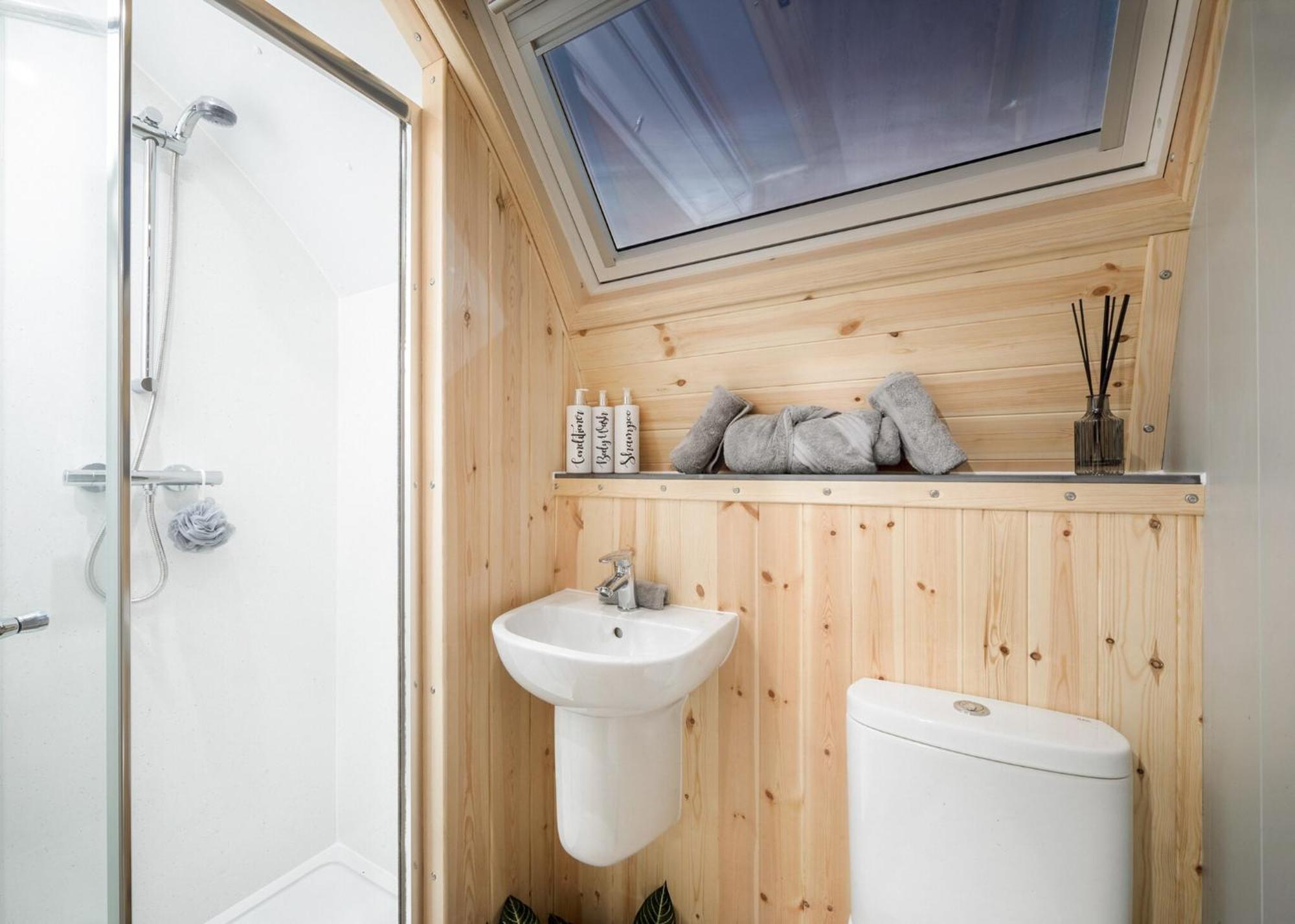 Hill Farm Retreat 호텔 Wangford 외부 사진