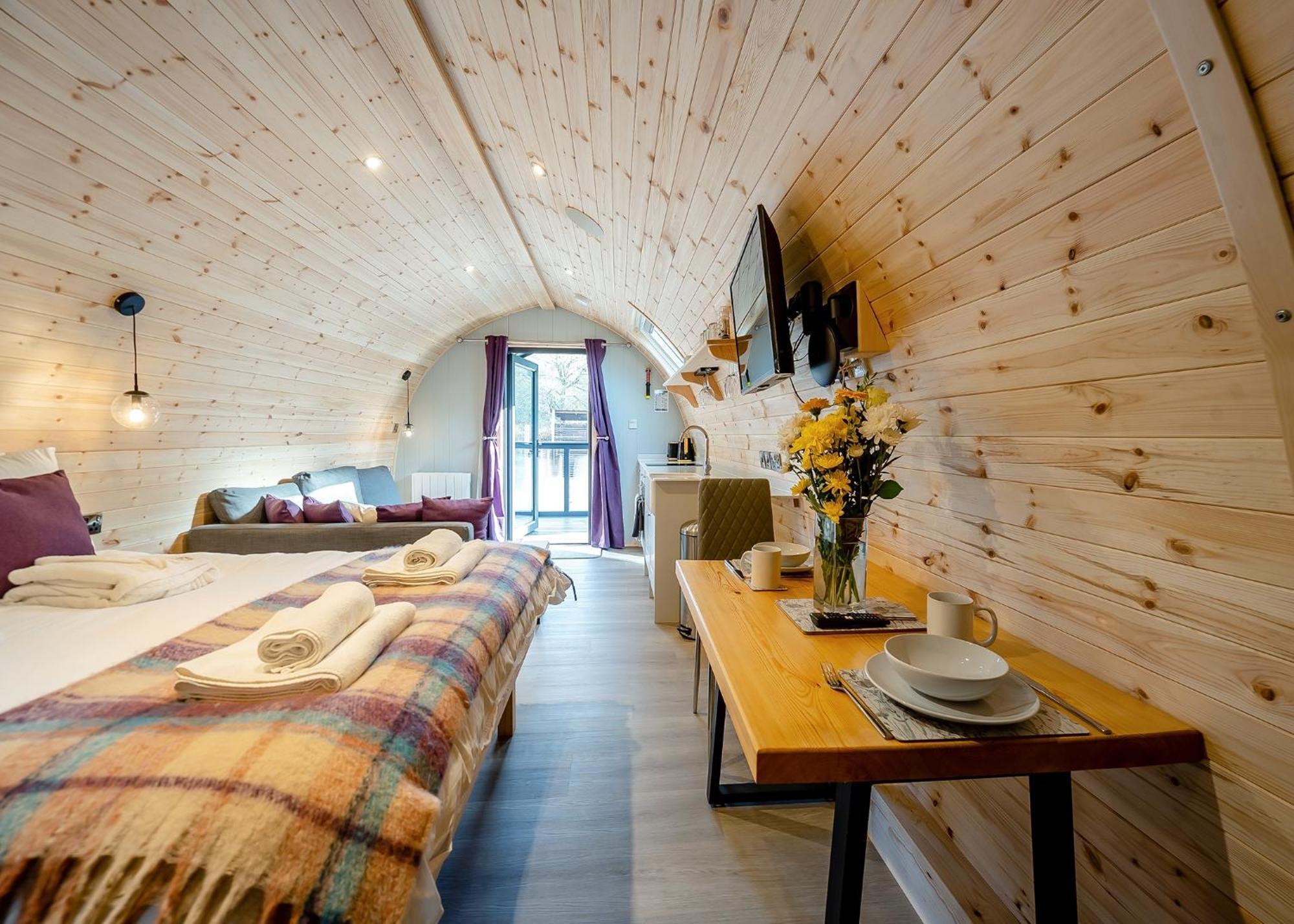 Hill Farm Retreat 호텔 Wangford 객실 사진
